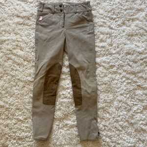 Tailored Sportsman size 22-Riding Breeches with Knee Patches - Tan